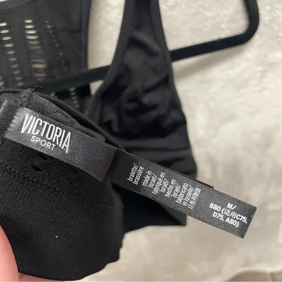 Victoria Sport black bralette bra size medium - Picture 6 of 7